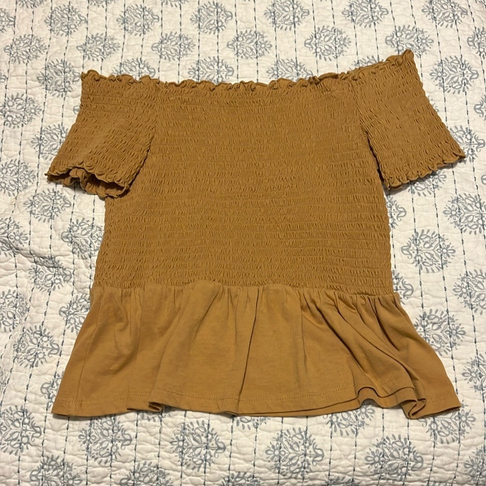 Off the shoulder tan/ gold tube top